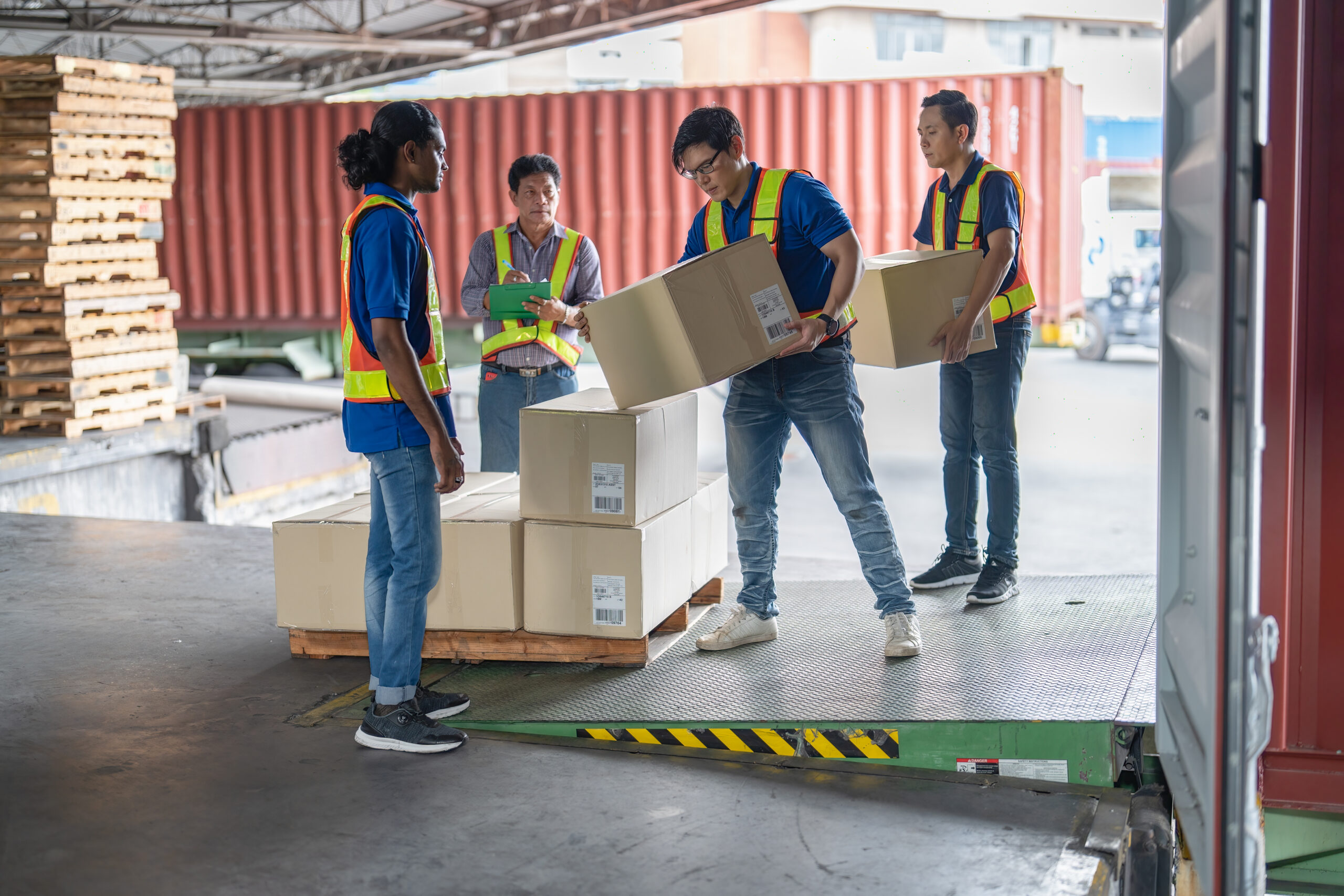 Building Resilient UK Logistics